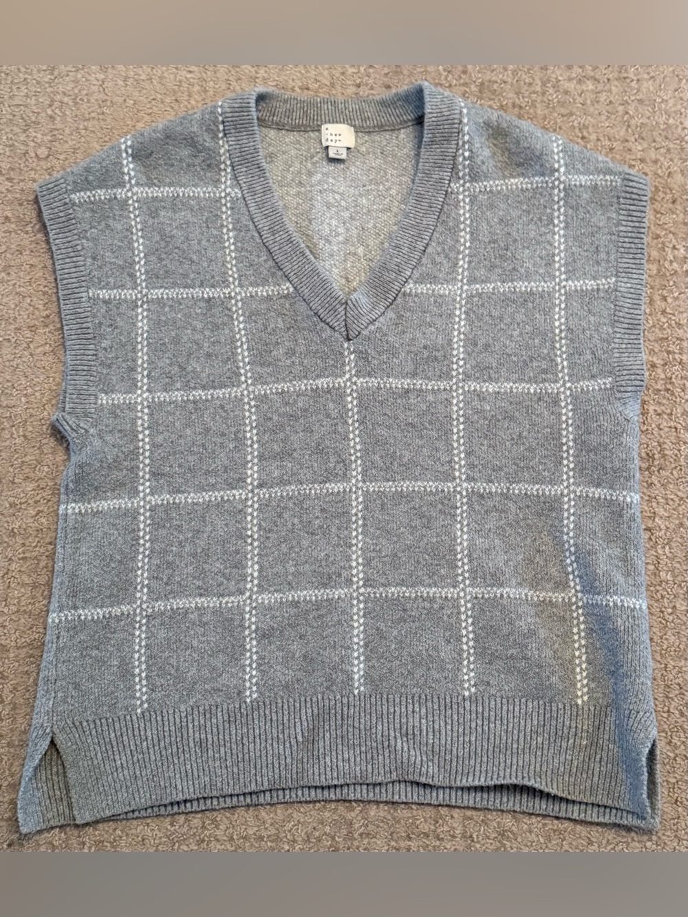 A New Day Gray Windowpane Sweater Vest L Large V-Neck Cotton Blend Knit